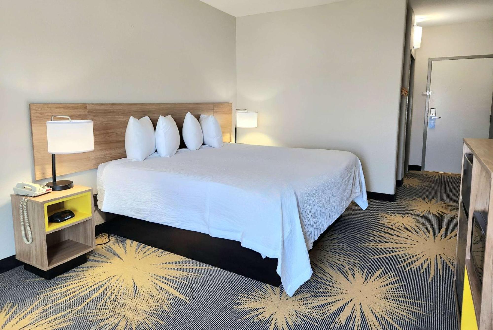 Days Inn By Wyndham Laplace- New Orleans Eksteriør bilde