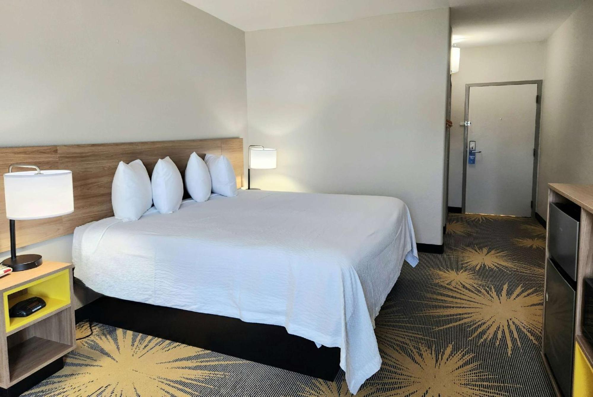 Days Inn By Wyndham Laplace- New Orleans Eksteriør bilde